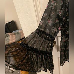 American Eagle Floral Sheer blouse with bell sleeves
